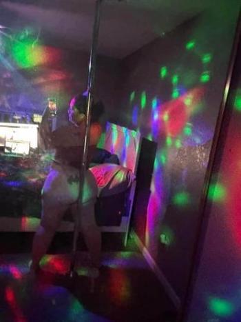 Sara , 26  female escort, Richmond