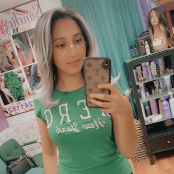 Lokita, 25  female escort, Richmond
