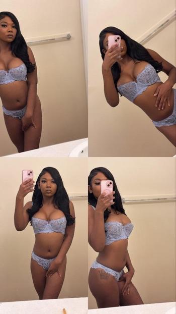 Asia, 25  female escort, Richmond