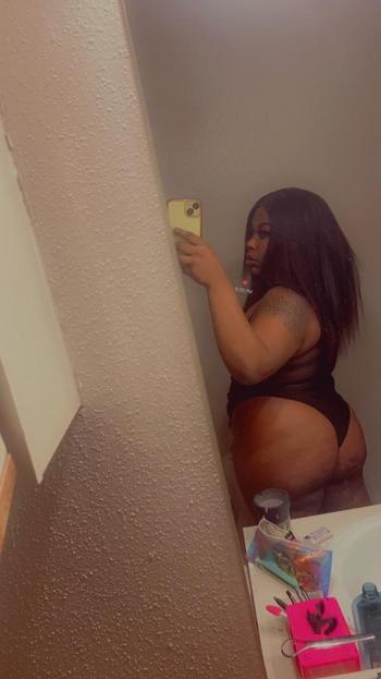 Fr34ckles, 29  female escort, Richmond