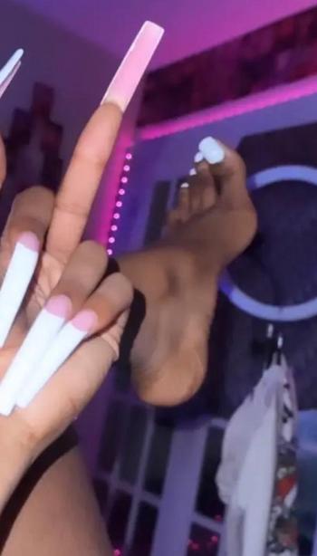 Slim chocolate , 24  female escort, Richmond